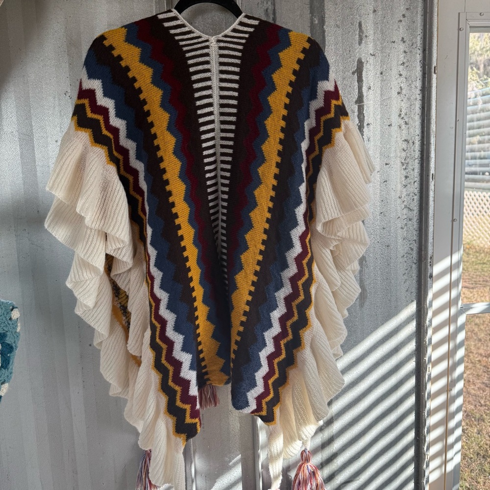 Multicolor Zigzag Patterned Knit Shawl - image 4